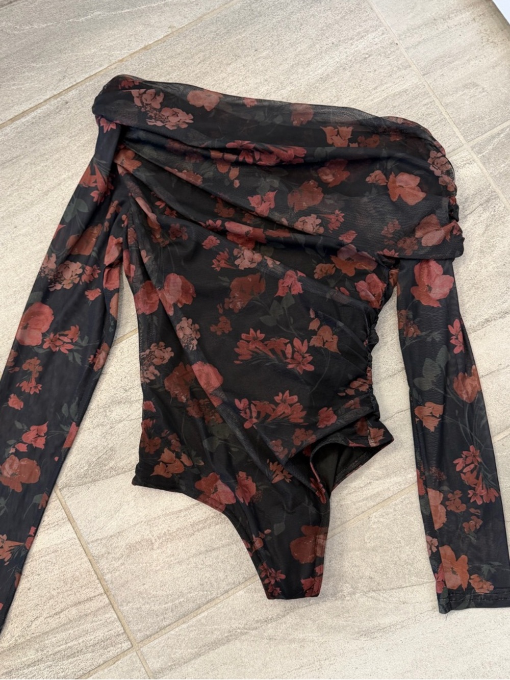 Vici Black Sheer Floral Off-the-shoulder bodysuit- XS